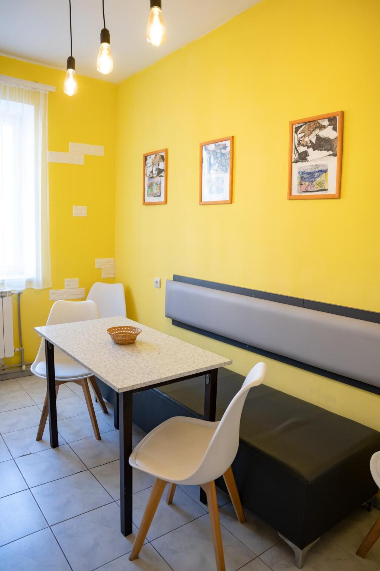 Ners Guest House Ґюмрі Екстер'єр фото