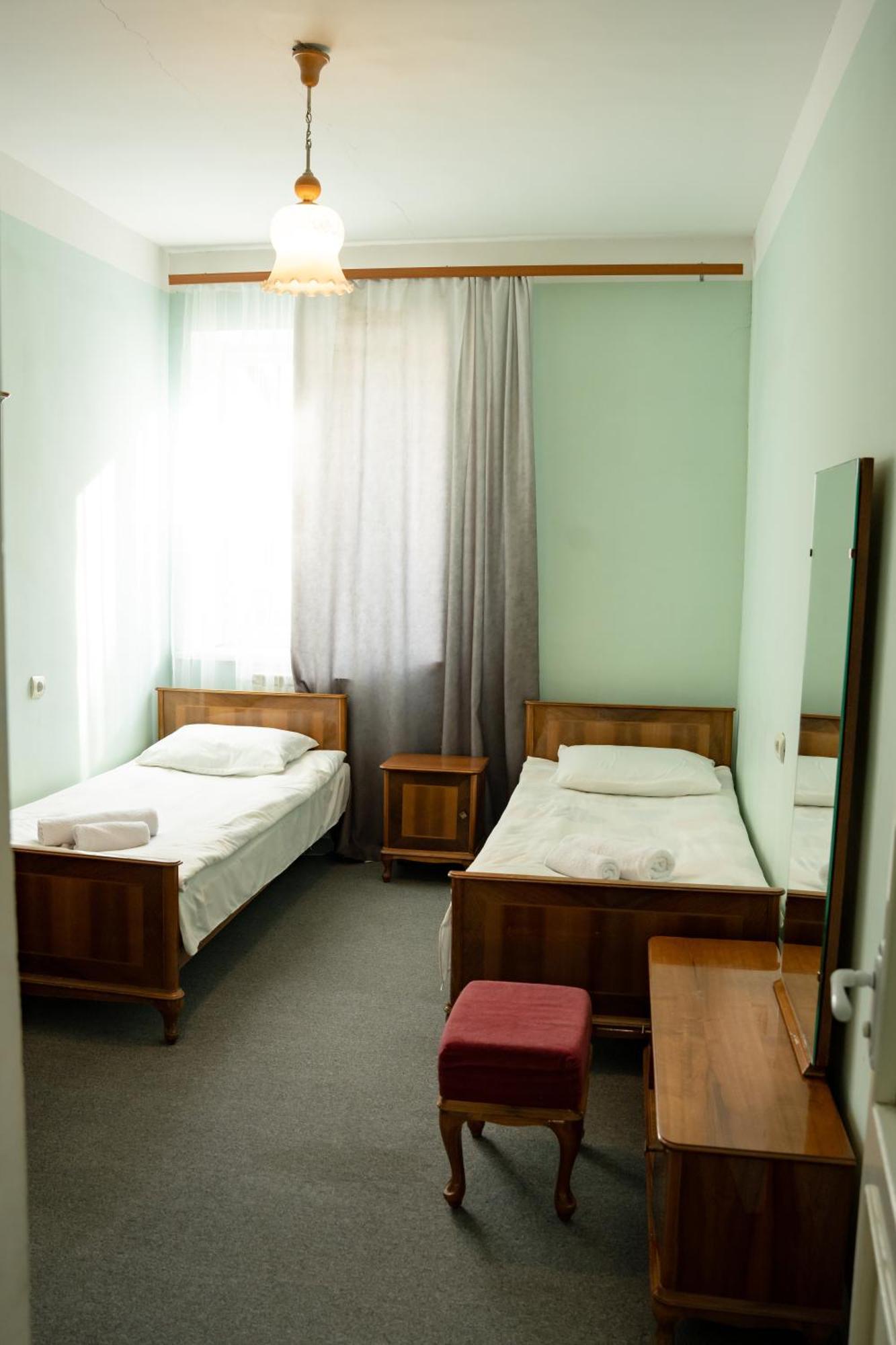Ners Guest House Ґюмрі Екстер'єр фото